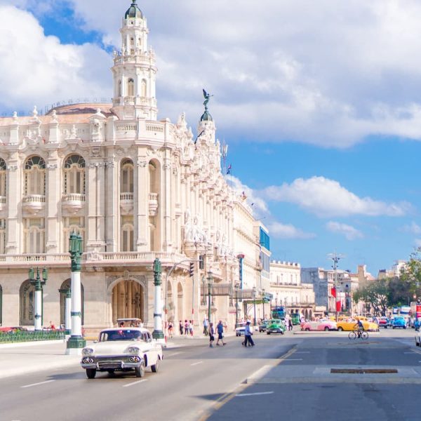 authentic-view-street-old-havana-with-old-buildings-cars (1)